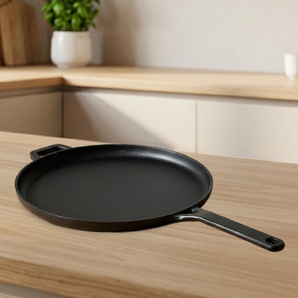 Cast Iron Flat Tawa 26 cm, Long Handle, Pre-Seasoned Traditional Pure Iron Tawa, Even Heating, Gas & Induction Compatible